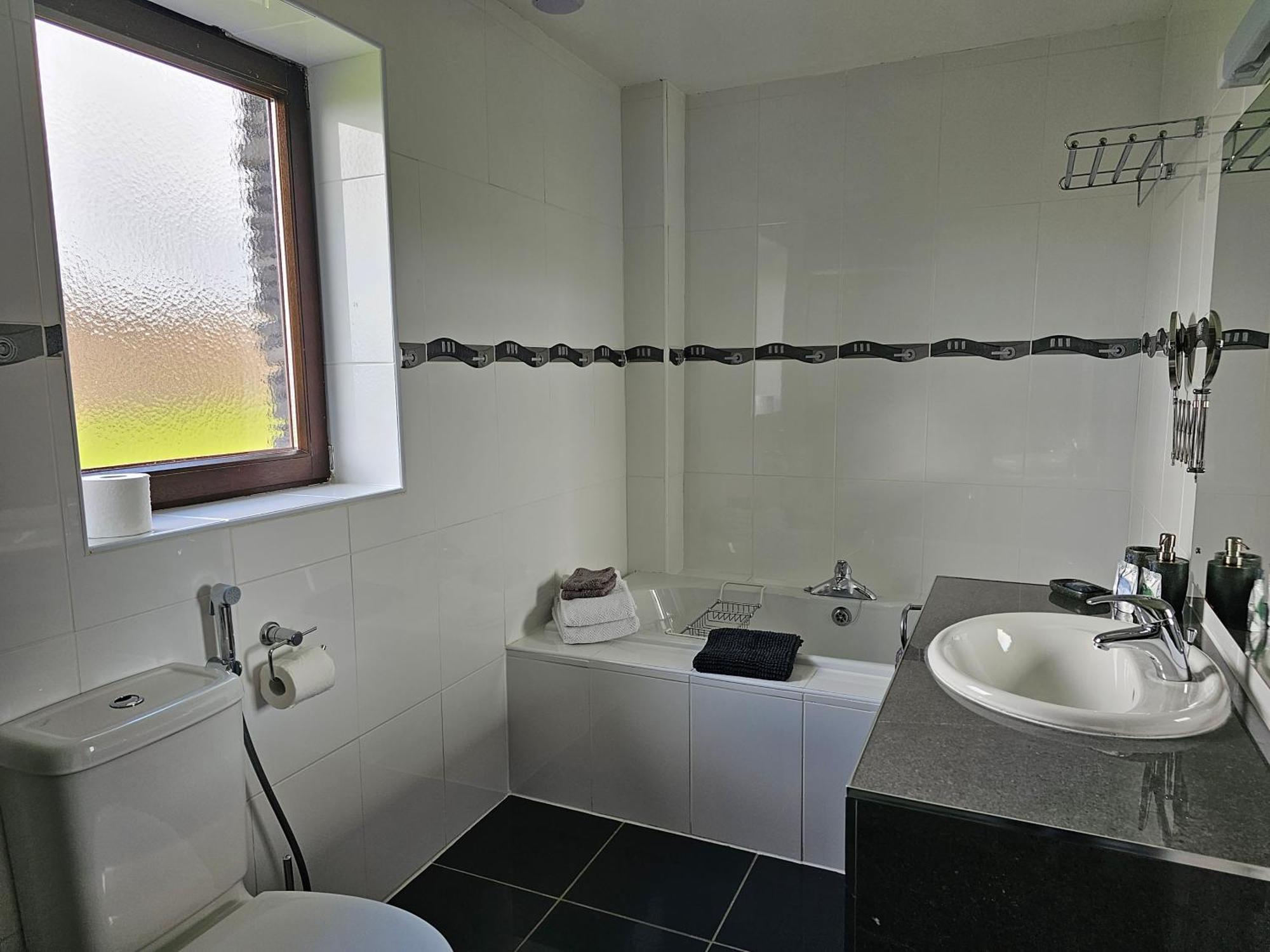 Fuchsia Lodge - New Luxury 5* Beachside Lodge With Sauna - 4 Beds Ensuite - Spectacular Location Уотървил Екстериор снимка